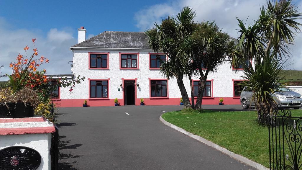 Moriartys Farmhouse Ventry Esterno foto